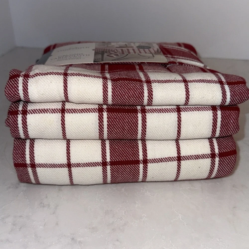 Threshold Plaid Cotton Tablecloth White Red Checked Pattern Oblong NWT 60X120